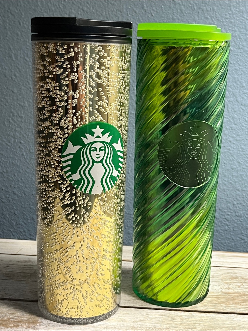 Starbucks Set 2 Holiday Tumblers 16 oz